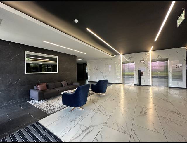867M² OFFICE TO LET IN SANDTON CENTRAL